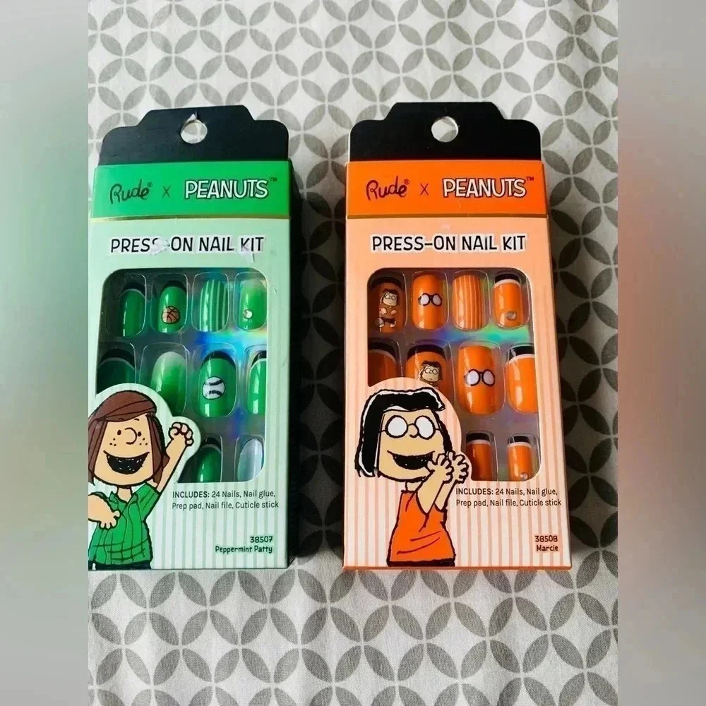 Rude  * peanuts press on nails